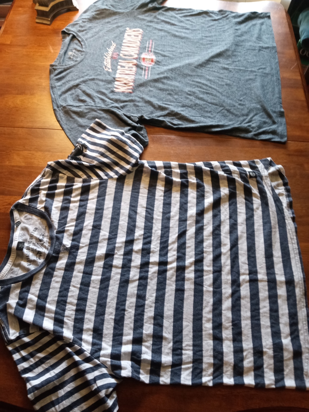 2 Lot Bundle Buffalo David Bitton Navy and White Striped Scoop Neck Tee